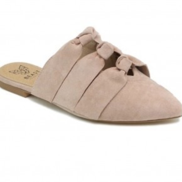 beast Shoes - Blush pink slip on mule.